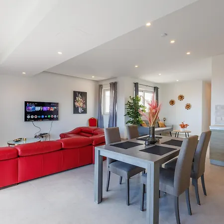Valley & Sea View 2br Penthouse - 6 Mins To Balluta Bay By Quicktrips 아파트