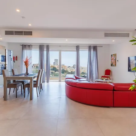 Daire Valley & Sea View 2br Penthouse - 6 Mins To Balluta Bay By Quicktrips